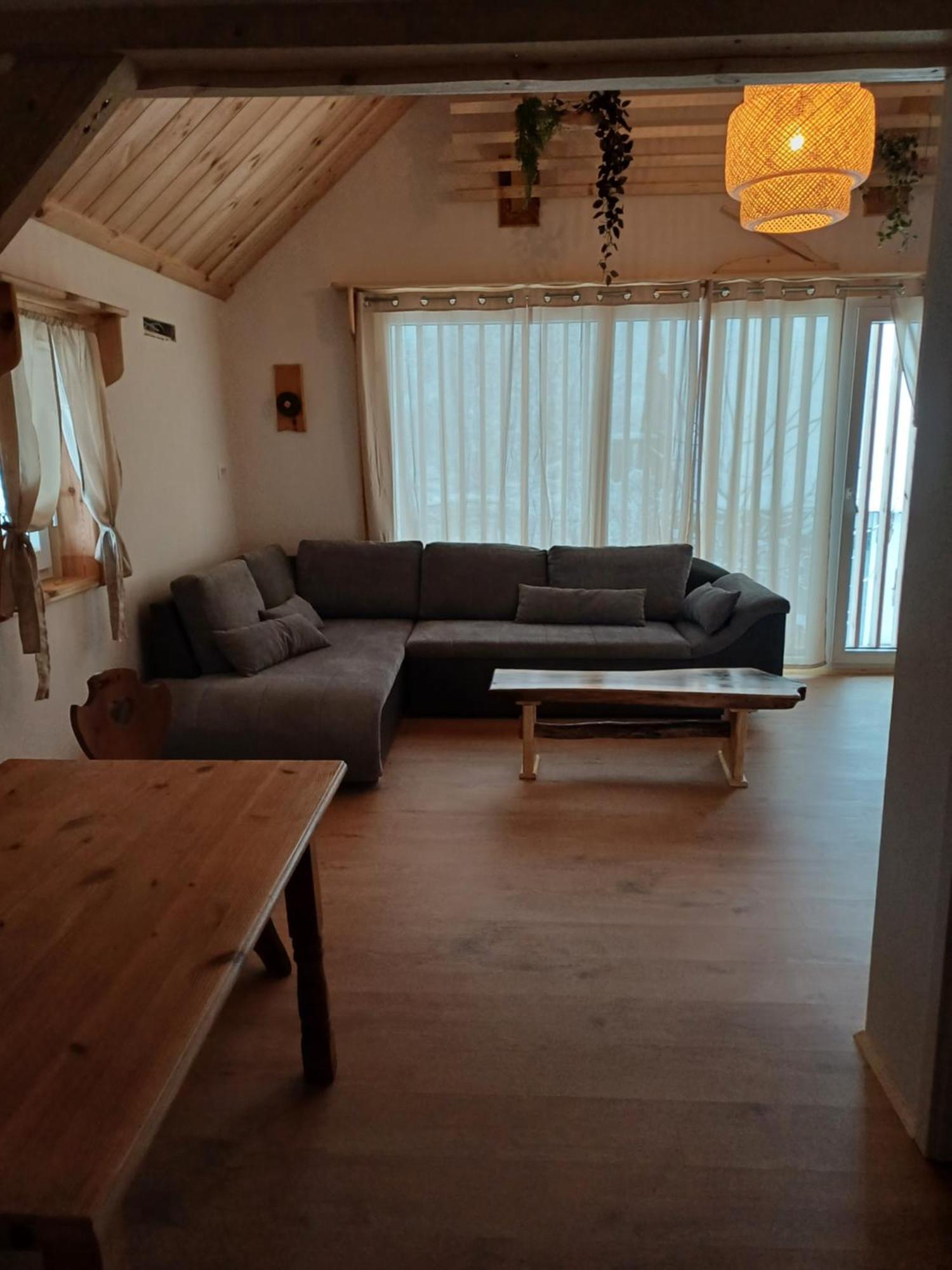 Edenski Vrt Ivancna Gorica Buitenkant foto